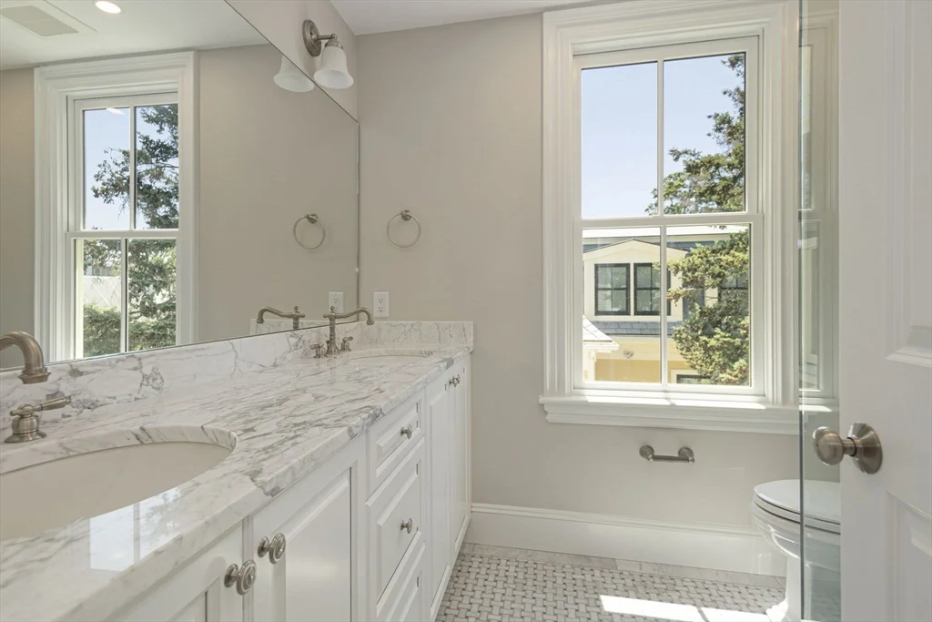 4 bed, 3 bath apartment for rent at 60 Reed Unit 60, Cambridge — photo 10 of 21