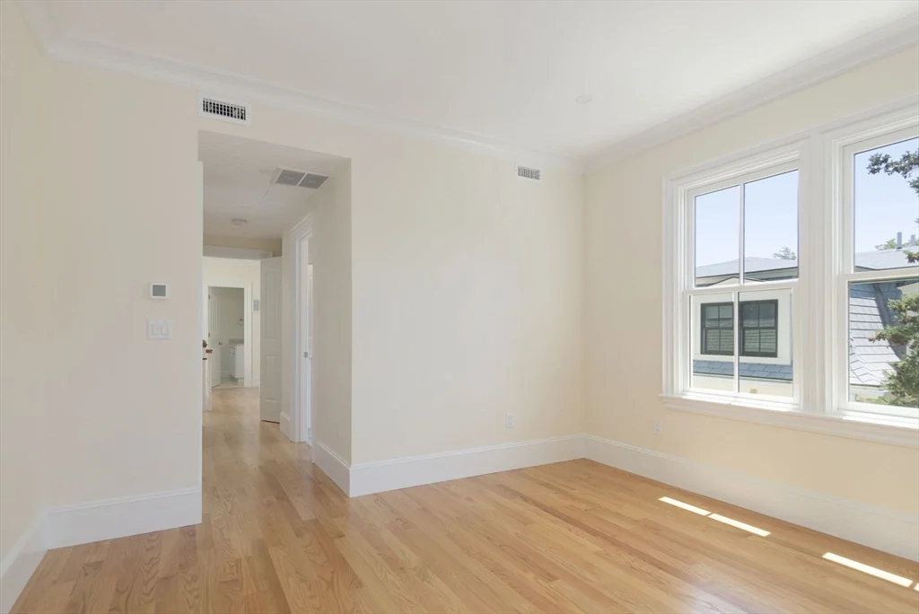 4 bed, 3 bath apartment for rent at 60 Reed Unit 60, Cambridge — photo 9 of 21
