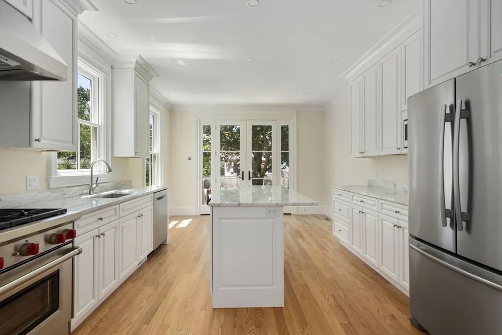 4 bed, 3 bath apartment for rent at 60 Reed Unit 60, Cambridge — photo 3 of 21