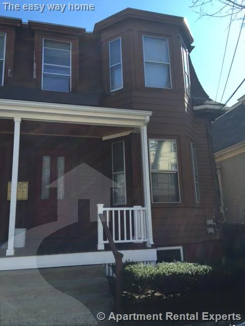2 bed, 1 bath apartment for rent at 60 Sacramento St Unit 1, Porter Square