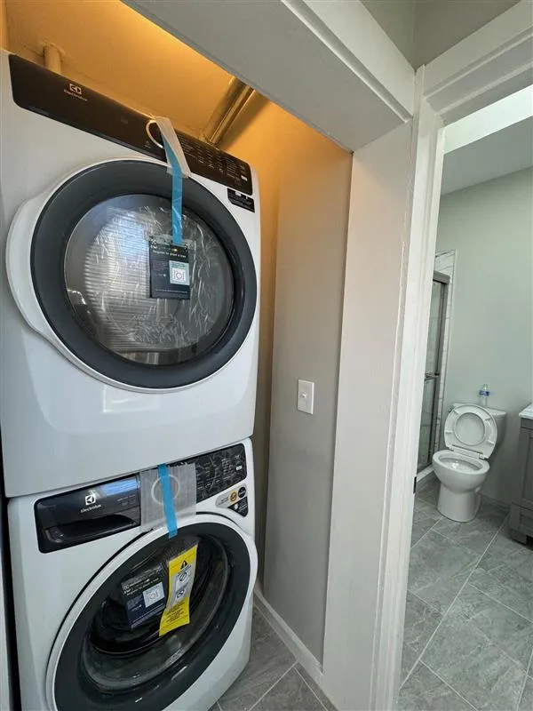 2 bed, 1 bath apartment for rent at 60 Sacramento St Unit 3, Baldwin — photo 11 of 18