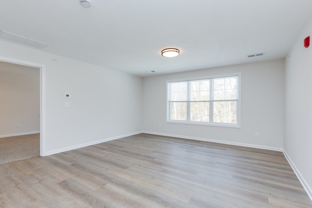 2 bed, 2 bath apartment for rent at 60 Sherburne Ave Unit 1, Tyngsborough — photo 6 of 19