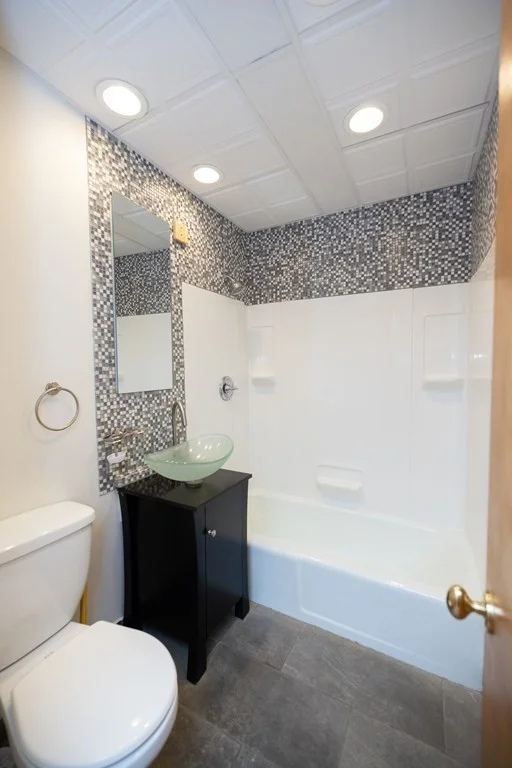 2 bed, 1 bath apartment for rent at 60 Shrewsbury Green Dr Unit B, Shrewsbury — photo 17 of 31