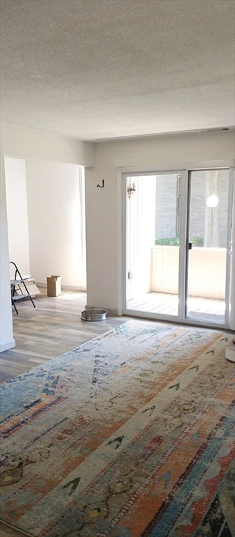 2 bed, 1 bath apartment for rent at 60 Shrewsbury Green Dr Unit E, Shrewsbury — photo 2 of 11