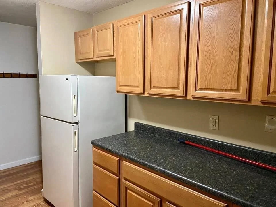 2 bed, 1 bath apartment for rent at 60 Shrewsbury Green Dr Unit G, Shrewsbury — photo 5 of 16