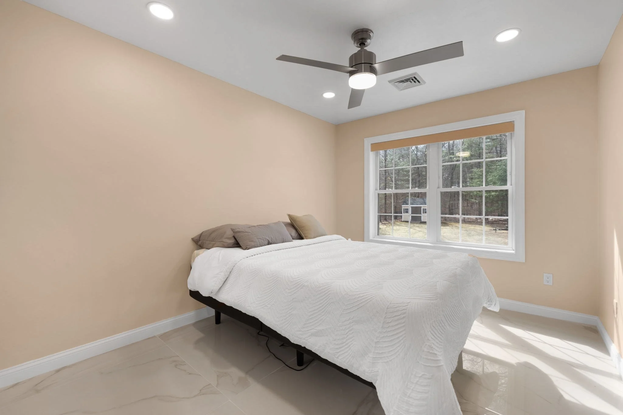 4 bed, 2 bath apartment for rent at 60 Shufelt Rd Unit 1, South Walpole — photo 25 of 40