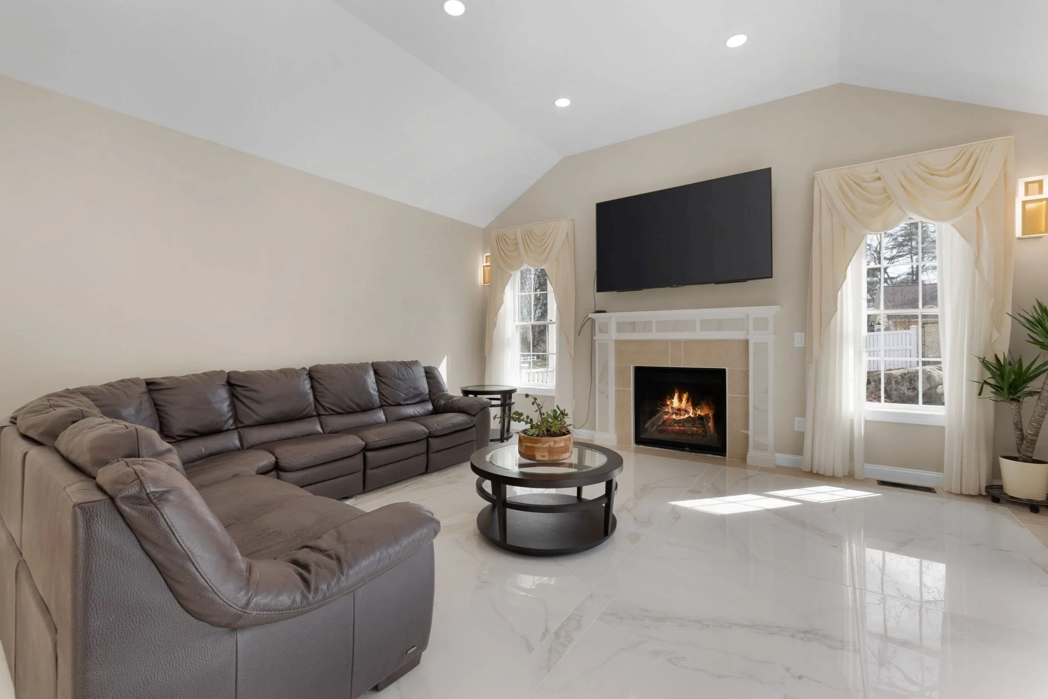 4 bed, 2 bath apartment for rent at 60 Shufelt Rd Unit 1, South Walpole — photo 14 of 40
