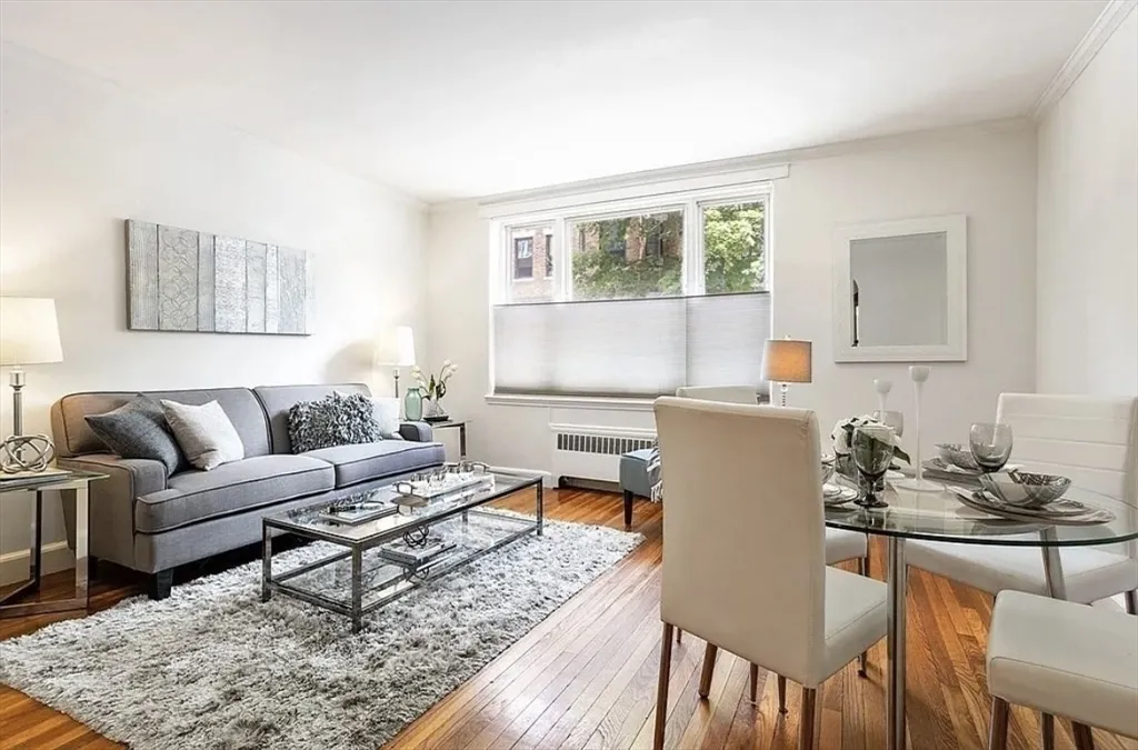 1 bed, 1 bath apartment for rent at 60 Sutherland Rd Unit 1, Brighton — photo 13 of 21