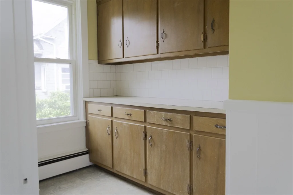 1 bed, 1 bath apartment for rent at 60 tremont St Unit 2, Taunton — photo 15 of 21