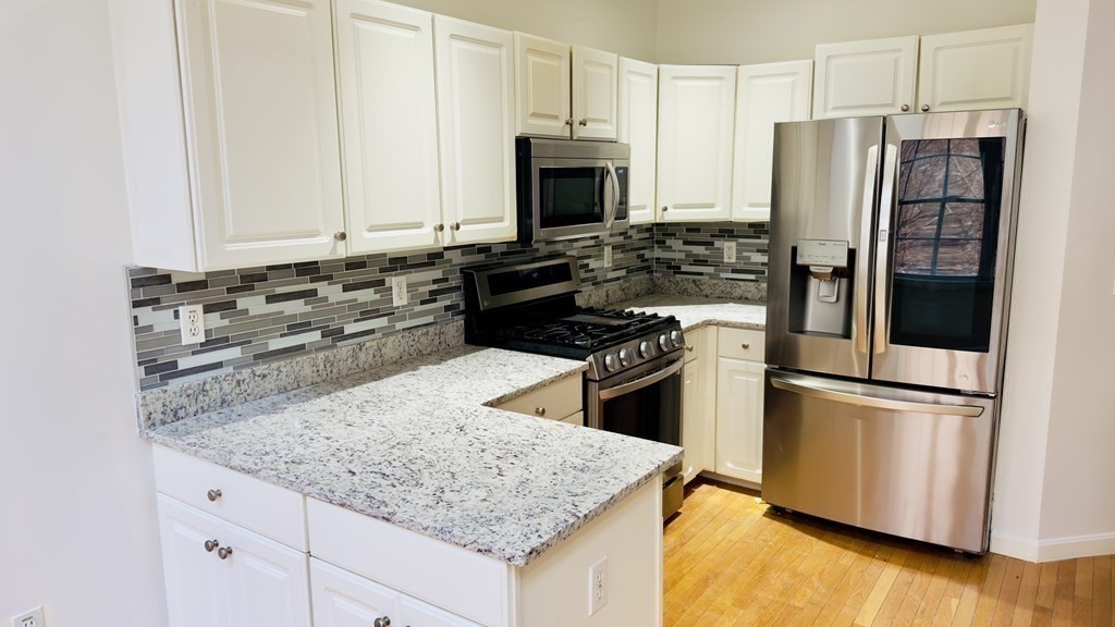 2 bed, 1 bath apartment for rent at 60 Village Dr Unit 60, Quincy — photo 5 of 16