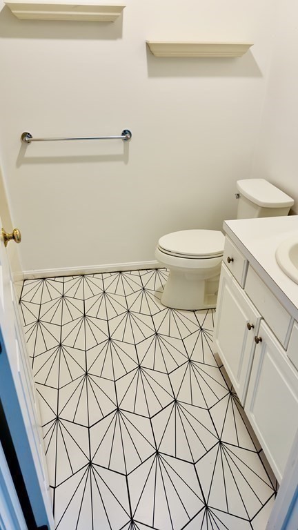 2 bed, 1 bath apartment for rent at 60 Village Dr Unit 60, Quincy — photo 13 of 16