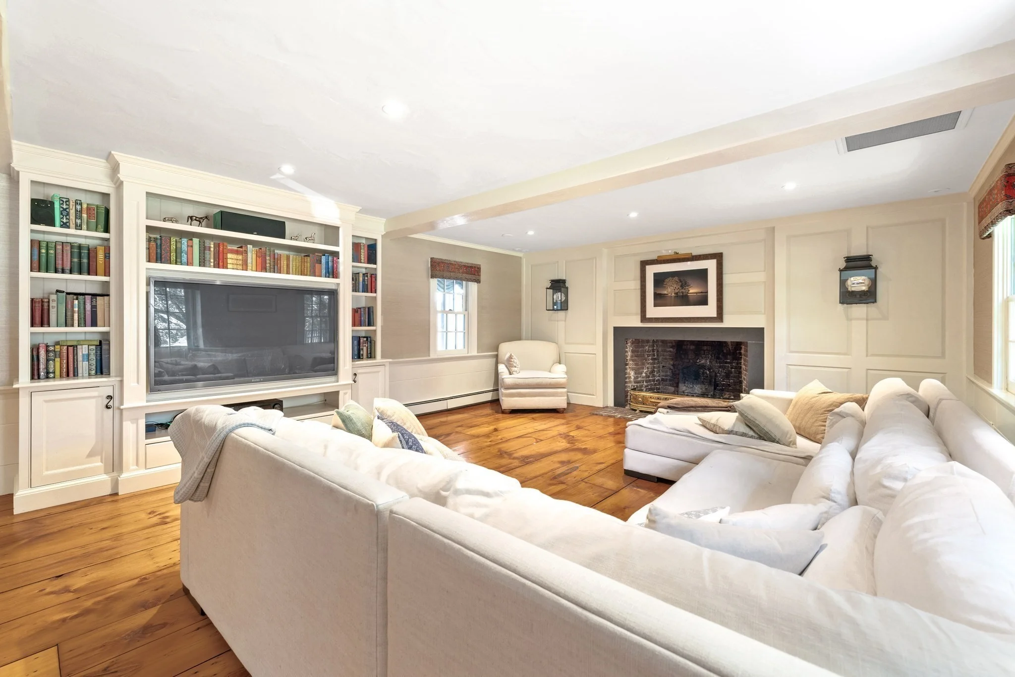 5 bed, 4+ bath apartment for rent at 60 Washington St, Sherborn — photo 6 of 37