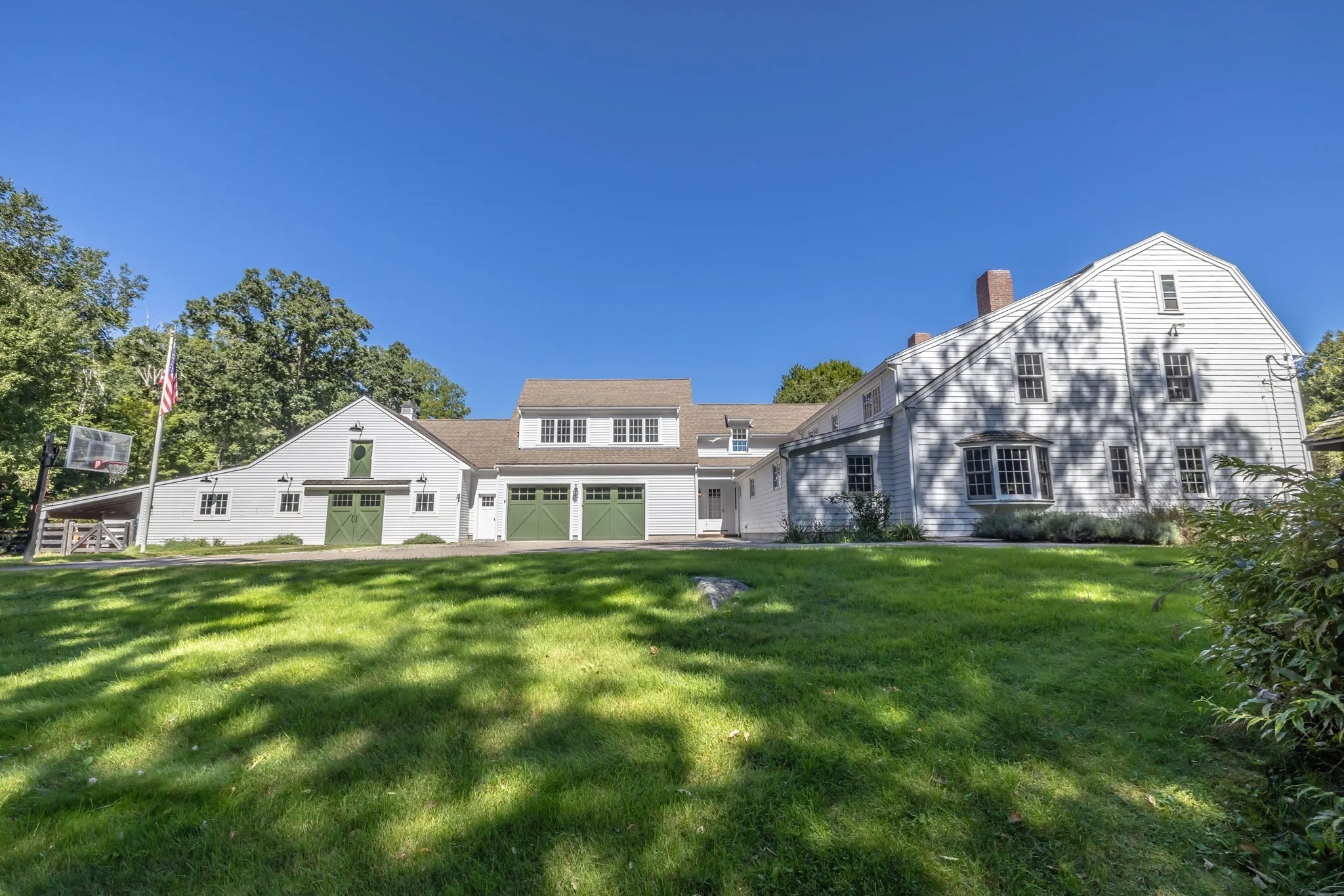 5 bed, 4+ bath apartment for rent at 60 Washington St, Sherborn — photo 3 of 37