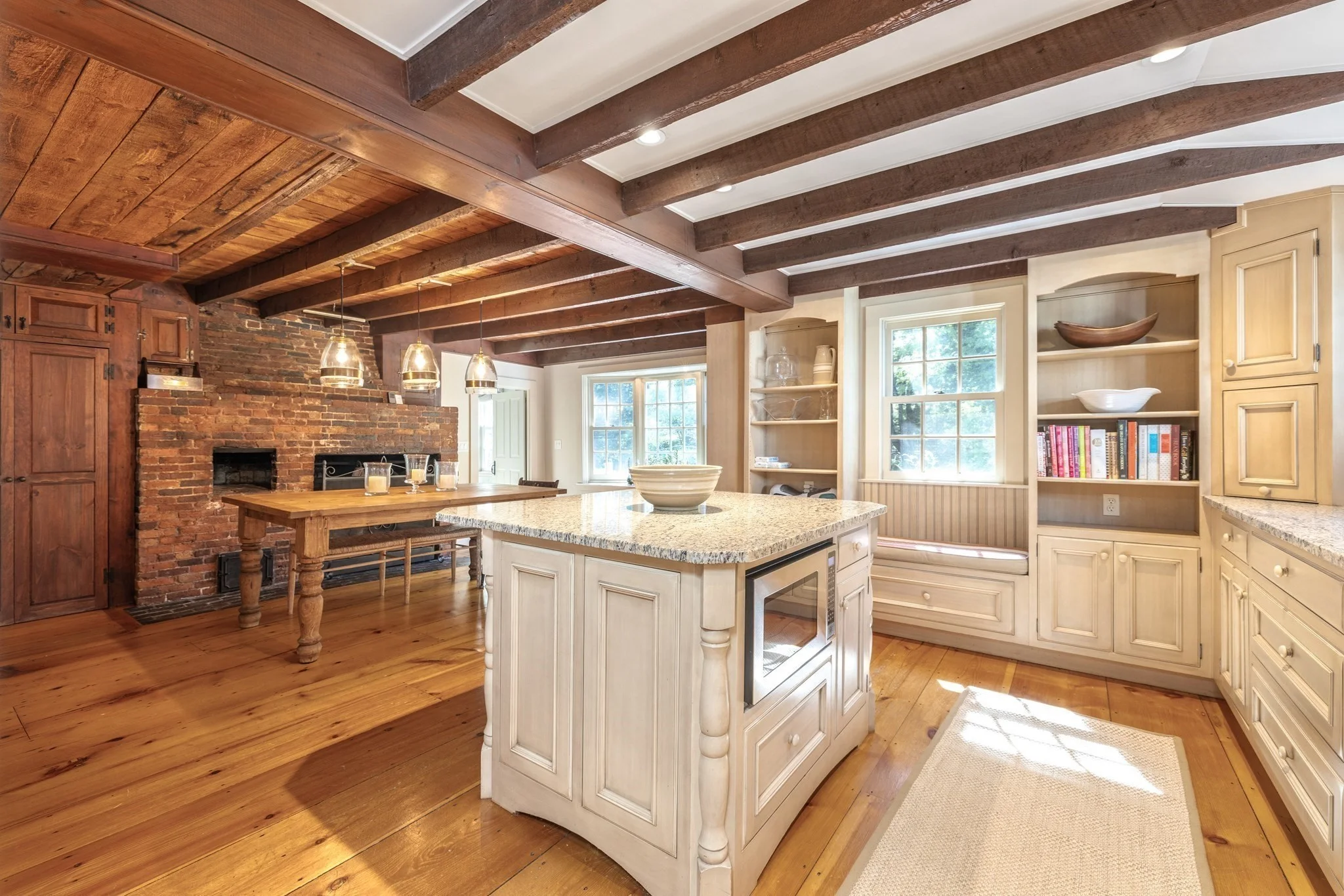 5 bed, 4+ bath apartment for rent at 60 Washington St, Sherborn — photo 9 of 37