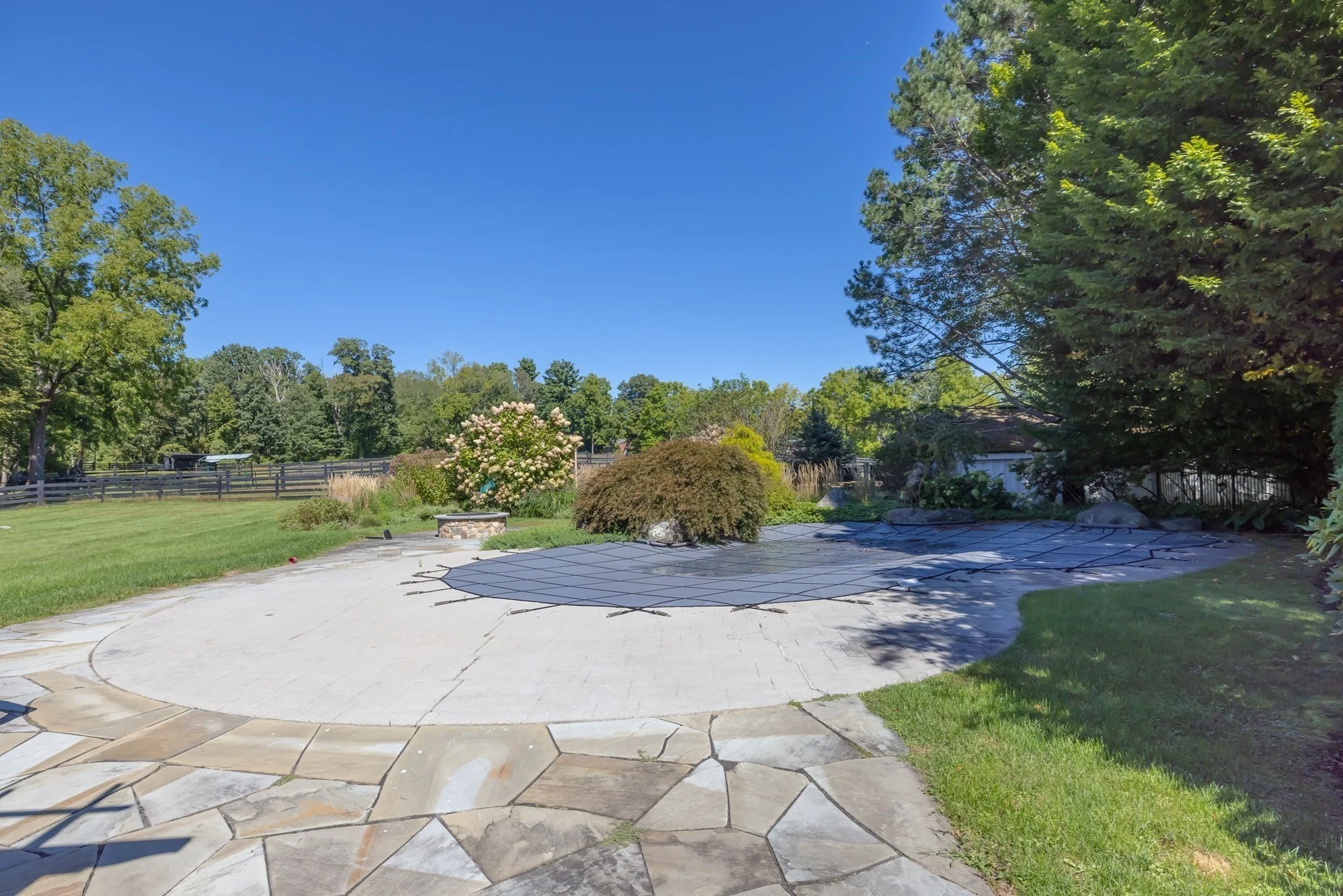 5 bed, 4+ bath apartment for rent at 60 Washington St, Sherborn — photo 29 of 37