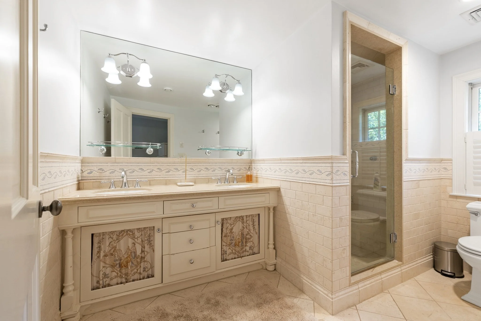 5 bed, 4+ bath apartment for rent at 60 Washington St, Sherborn — photo 21 of 37