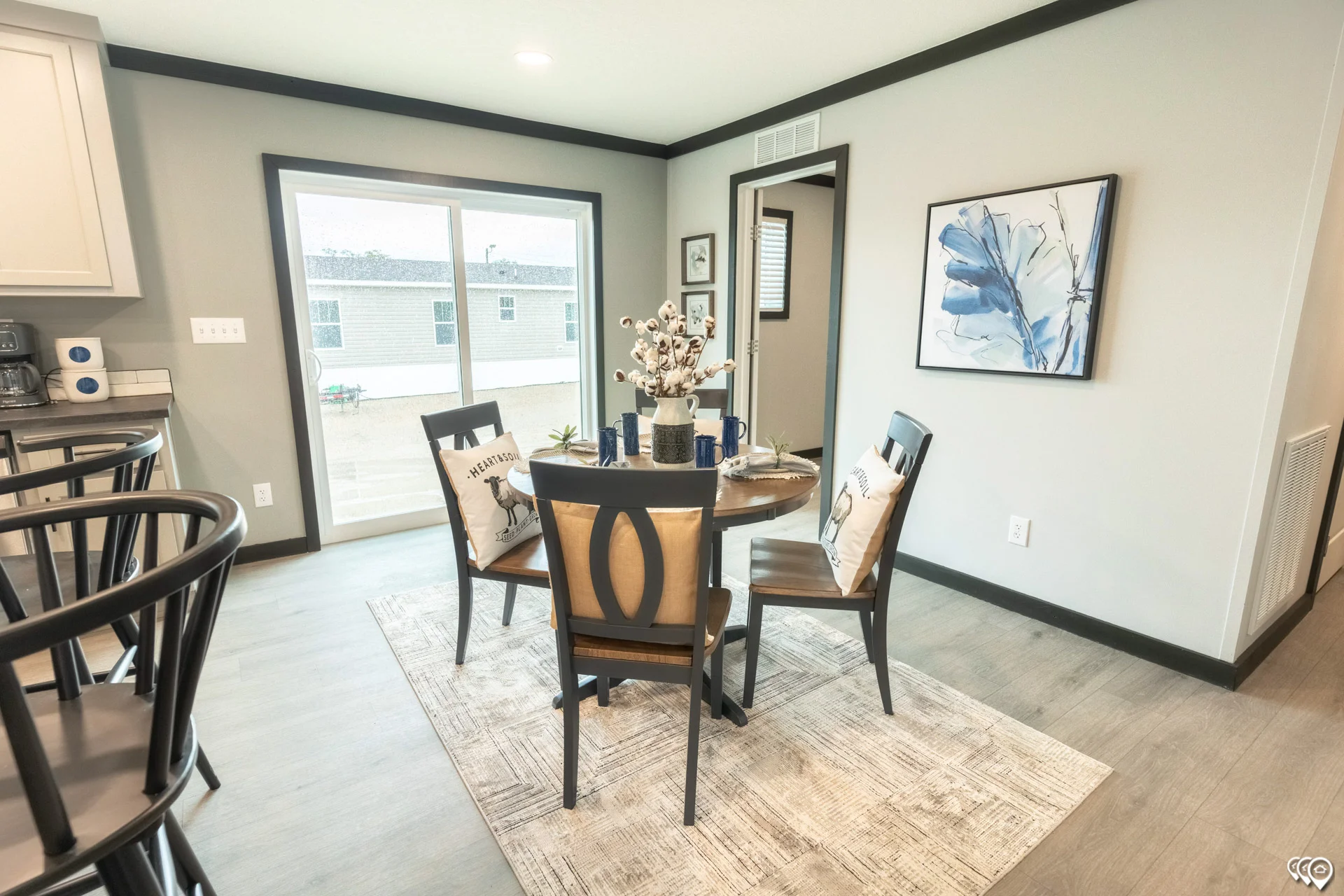 5 bed, 3 bath apartment for rent at 60 Willow Ave Unit 11A, Hyde Park — photo 5 of 5