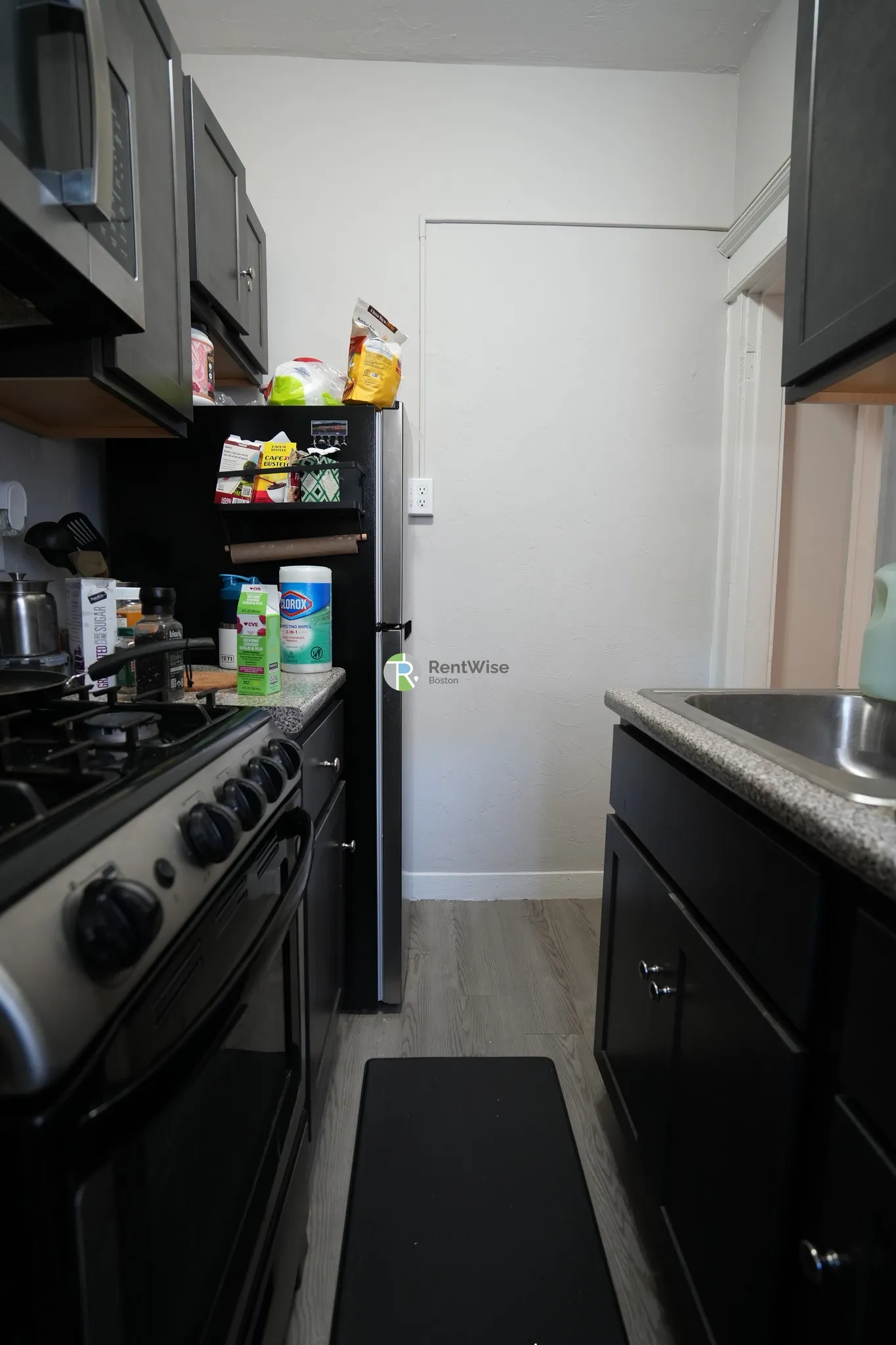 1 bed, 1 bath apartment for rent at 60 Woodstock Ave Unit 17, Brighton — photo 8 of 15