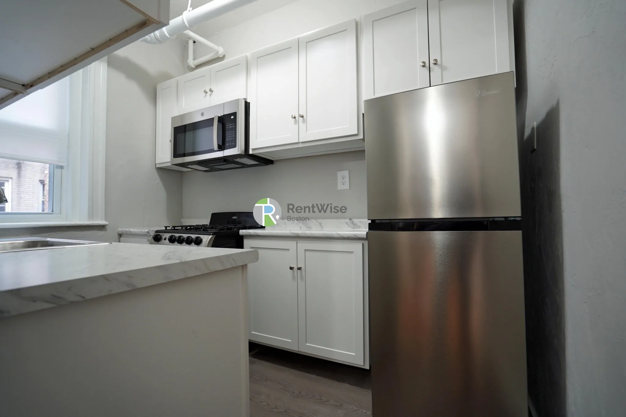 Studio bed, 1 bath apartment for rent at 60 Woodstock Ave Unit 3, Brighton — photo 5 of 14
