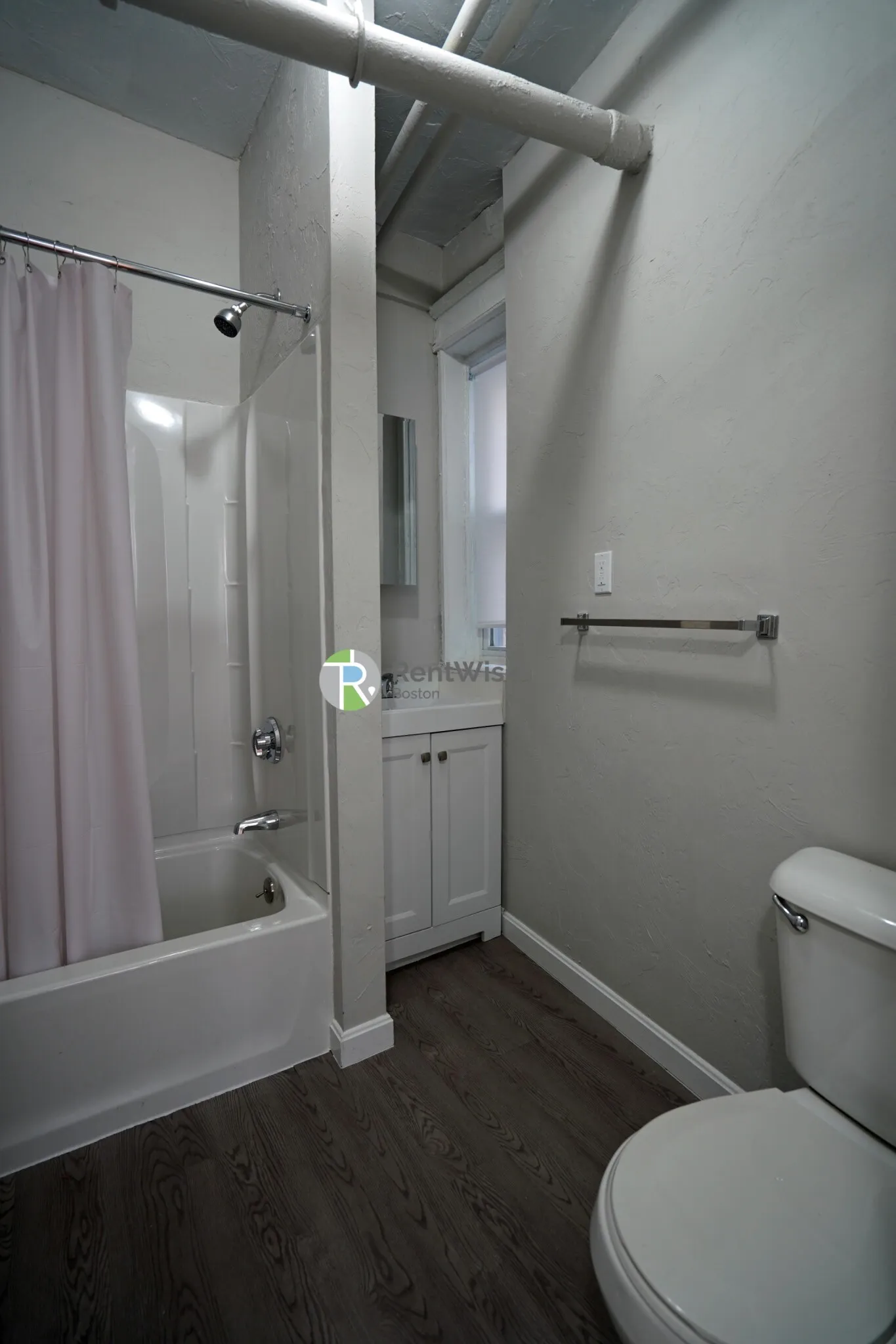 Studio bed, 1 bath apartment for rent at 60 Woodstock Ave Unit 3, Brighton — photo 9 of 14