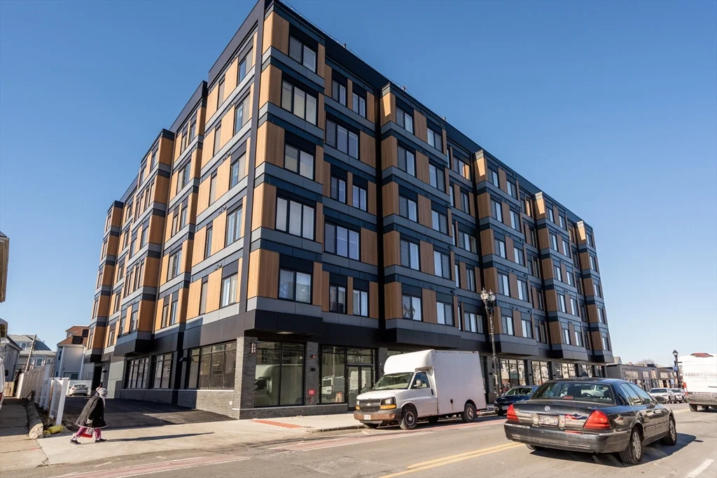 Studio bed, 1 bath apartment for rent at 600 Broadway Unit 309, Everett — photo 21 of 21
