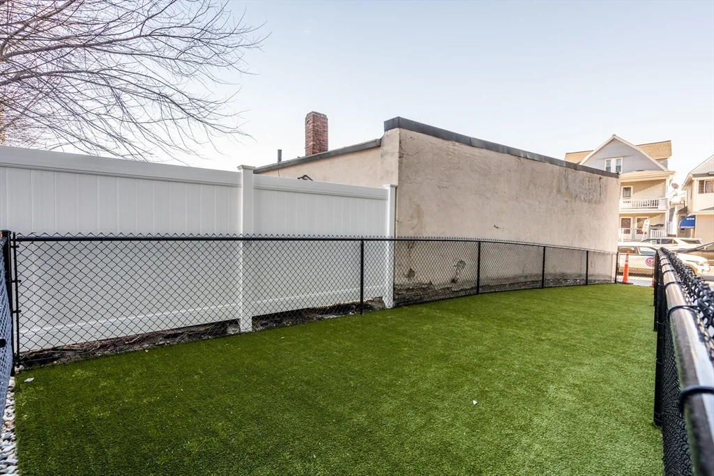 1 bed, 1 bath apartment for rent at 600 Broadway Unit 316, Everett — photo 21 of 25
