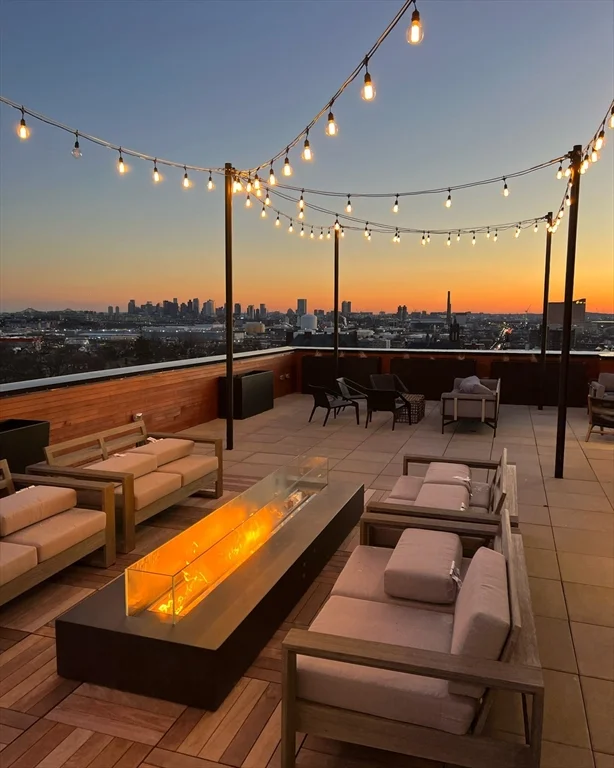 Studio bed, 1 bath apartment for rent at 600 Broadway Unit 509, Everett — photo 16 of 21