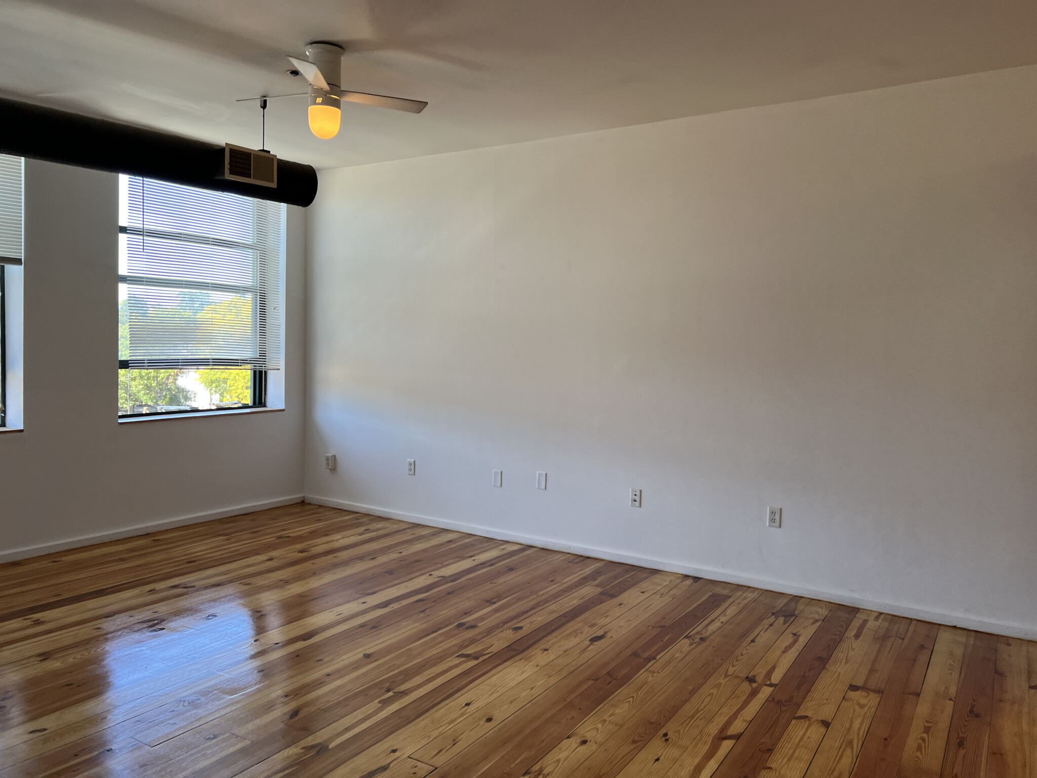2 bed, 1 bath apartment for rent at 600 Columbia Rd Unit 28, Dorchester — photo 9 of 13