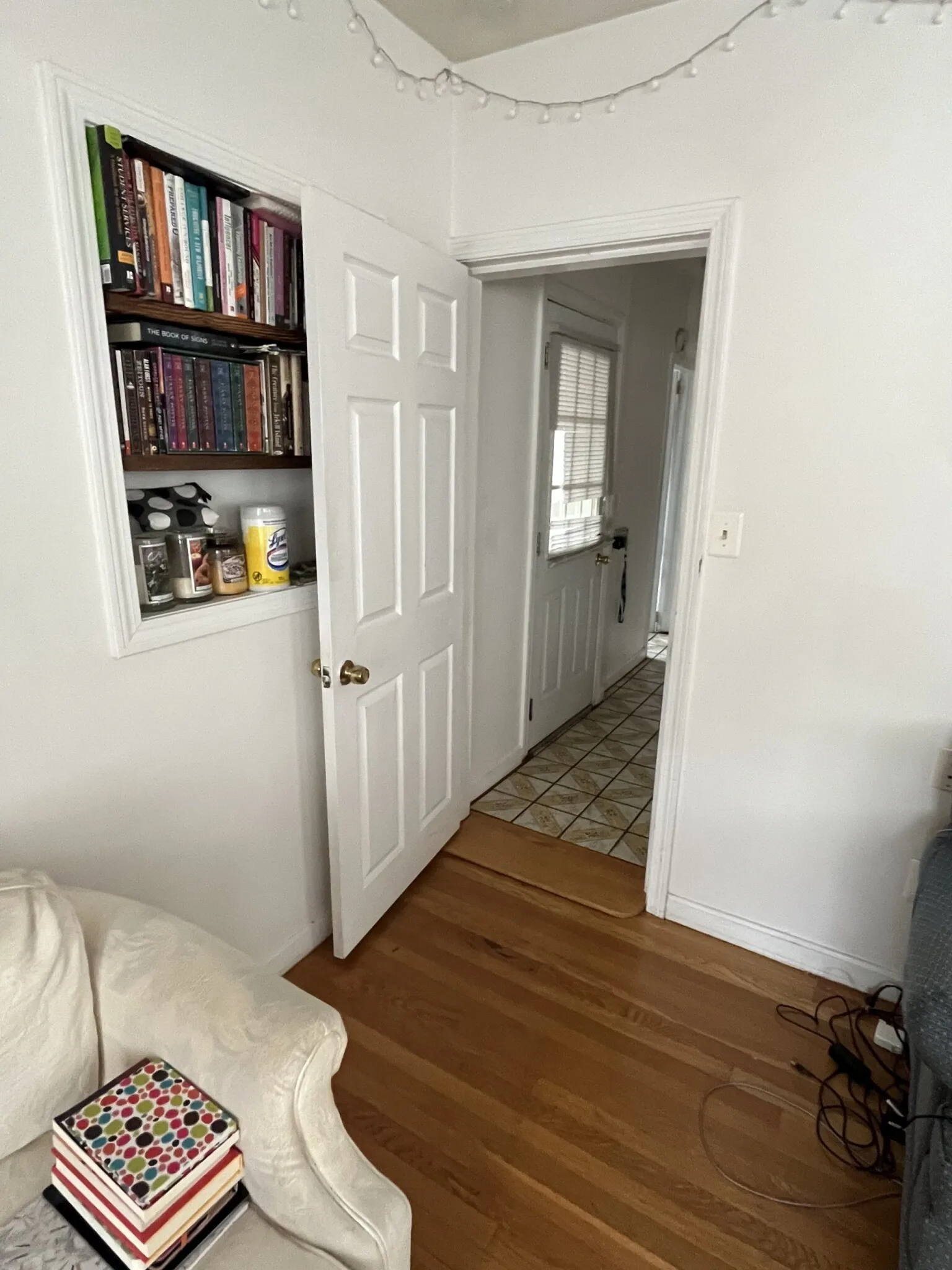 3 bed, 1 bath apartment for rent at 600 Main St Unit 2, South Medford — photo 10 of 14
