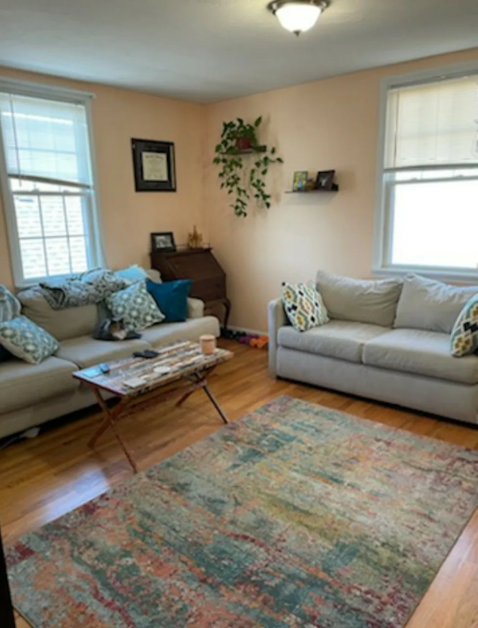 2.5 bed, 1 bath apartment for rent at 600 Main St Unit 3, South Medford — photo 5 of 8