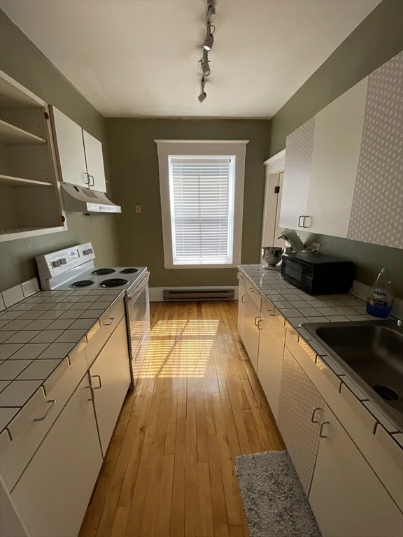 2 bed, 1 bath apartment for rent at 600 Massachusetts Ave Unit 3, South End — photo 10 of 29