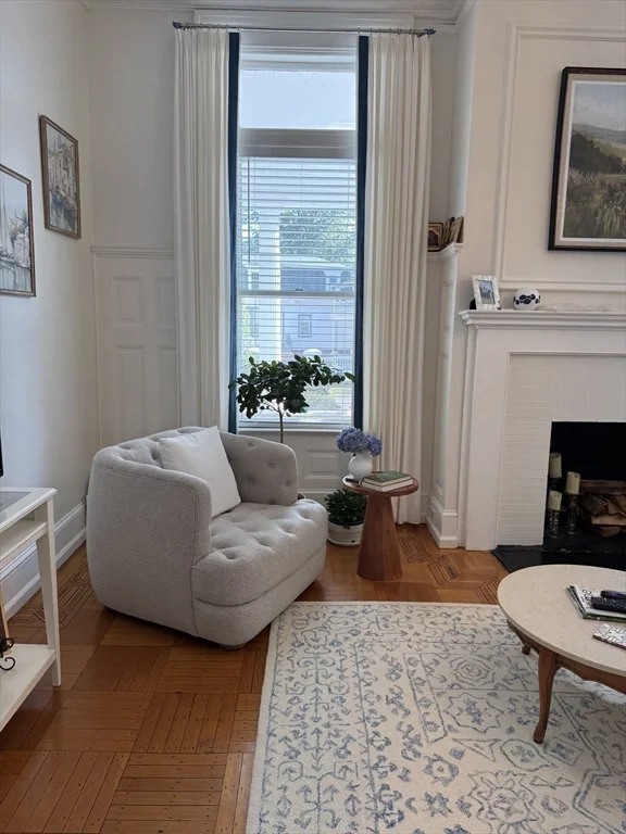 1 bed, 1 bath apartment for rent at 600 Washington St Unit 2, Wellesley — photo 3 of 10