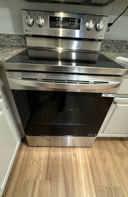 1 bed, 1 bath apartment for rent at 600 Washington St Unit 6, Wellesley — photo 5 of 10