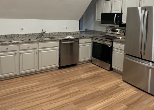 1 bed, 1 bath apartment for rent at 600 Washington St Unit 6, Wellesley — photo 3 of 10