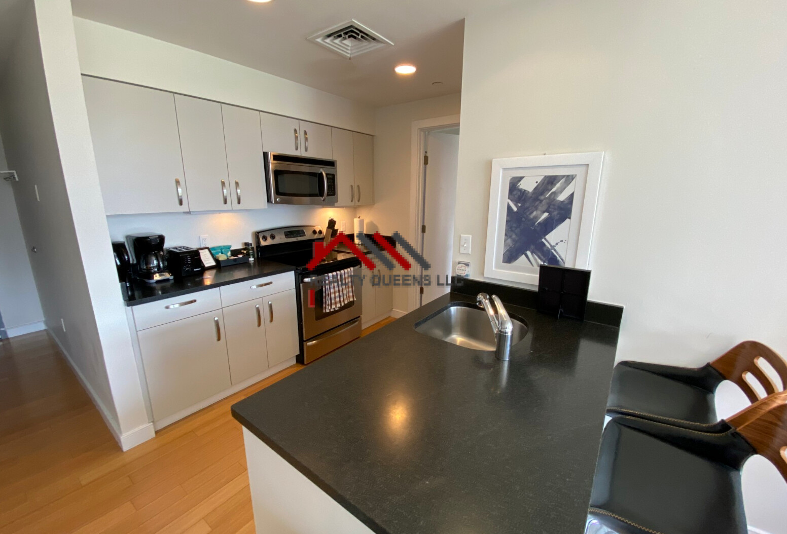 Studio bed, 1 bath apartment for rent at 601 Albany St Unit 301, South End