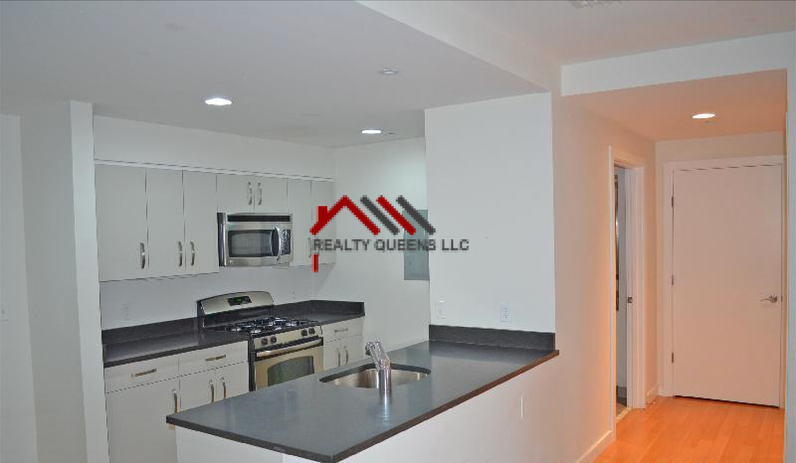 2 bed, 1.5 bath apartment for rent at 601 Albany St Unit 304 A, South End