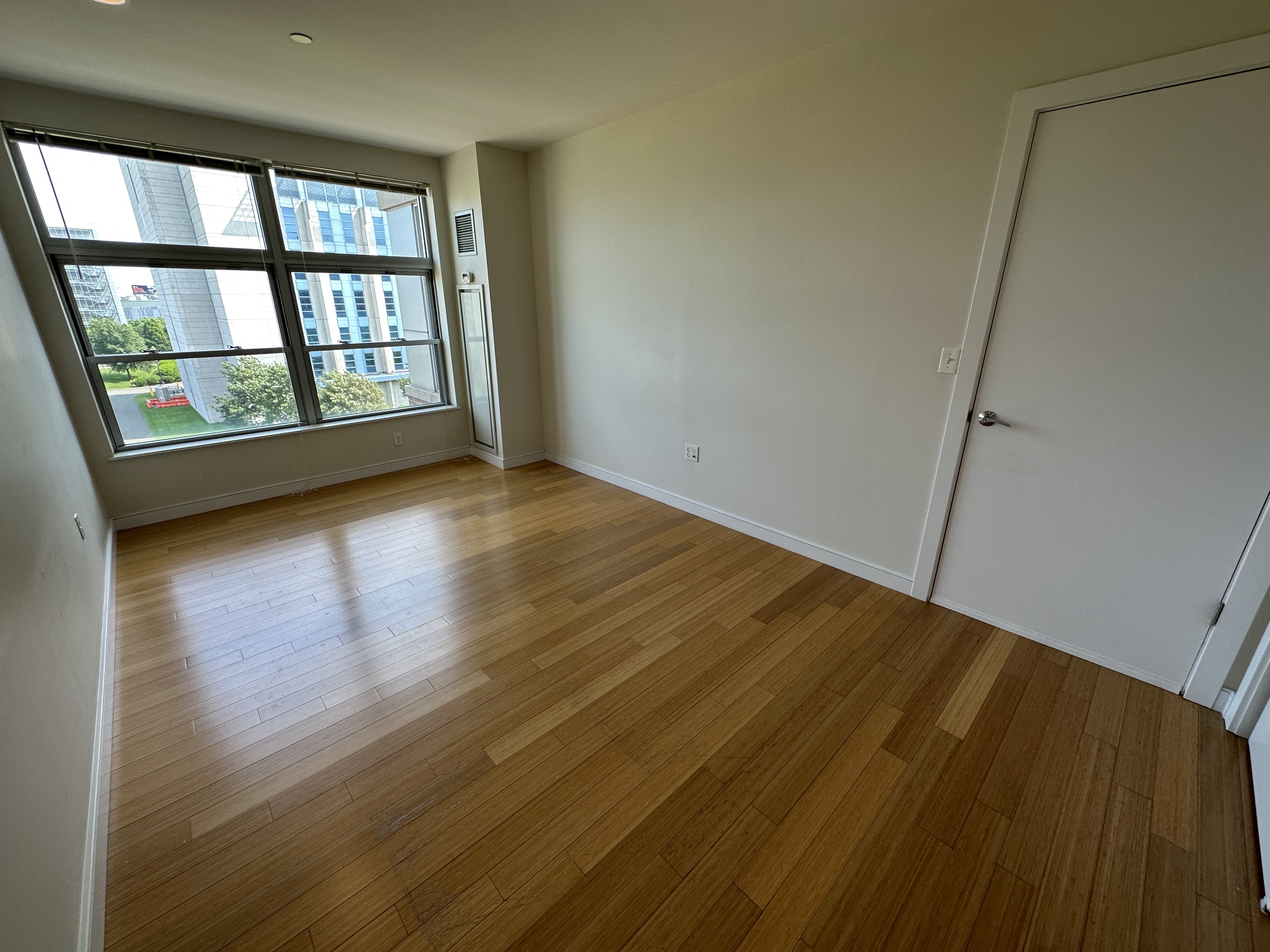 2 bed, 2 bath apartment for rent at 601 Albany St Unit 402-CF, South End — photo 20 of 23