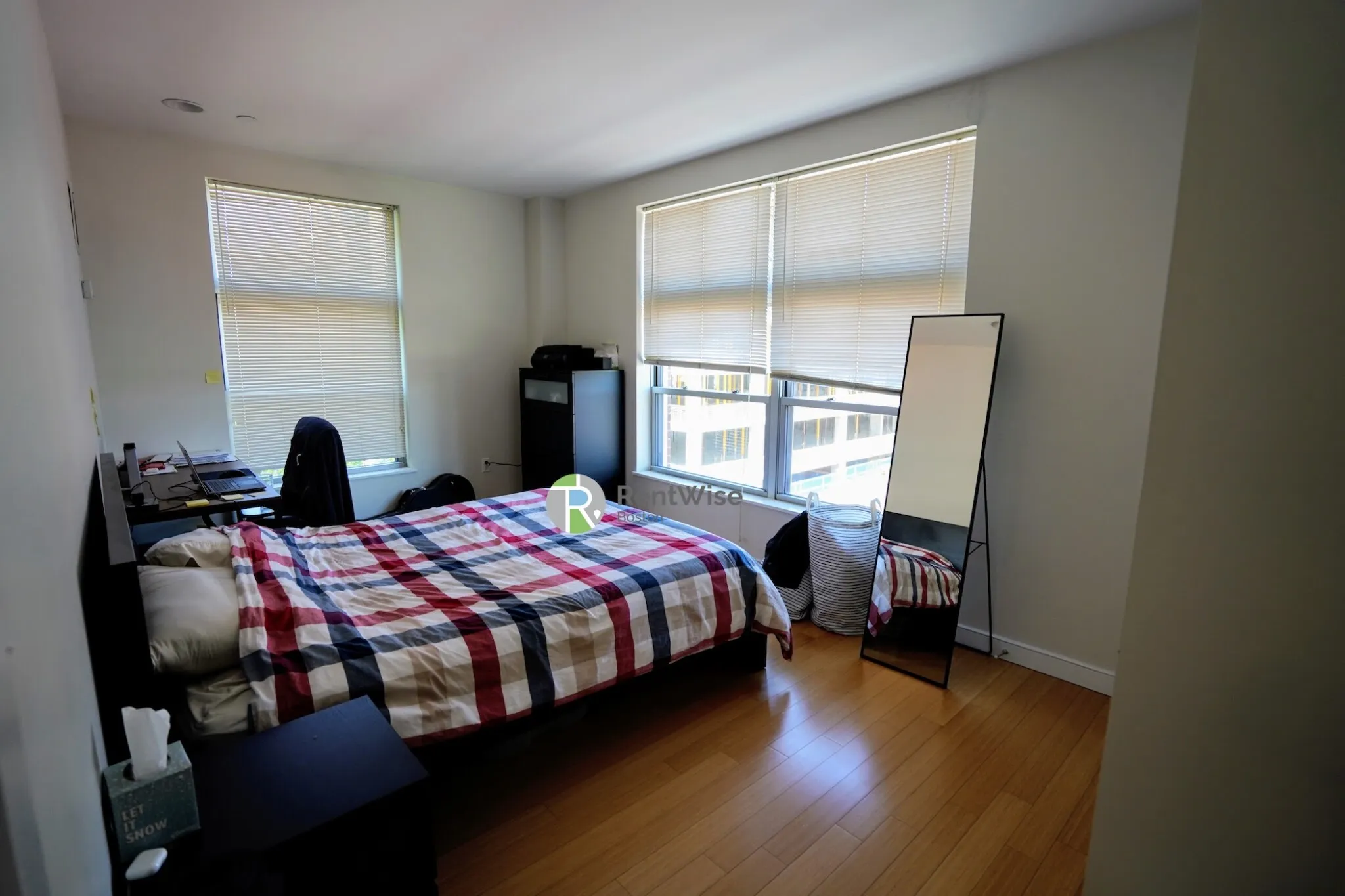 2 bed, 1.5 bath apartment for rent at 601 Albany St Unit 407, South End — photo 6 of 13