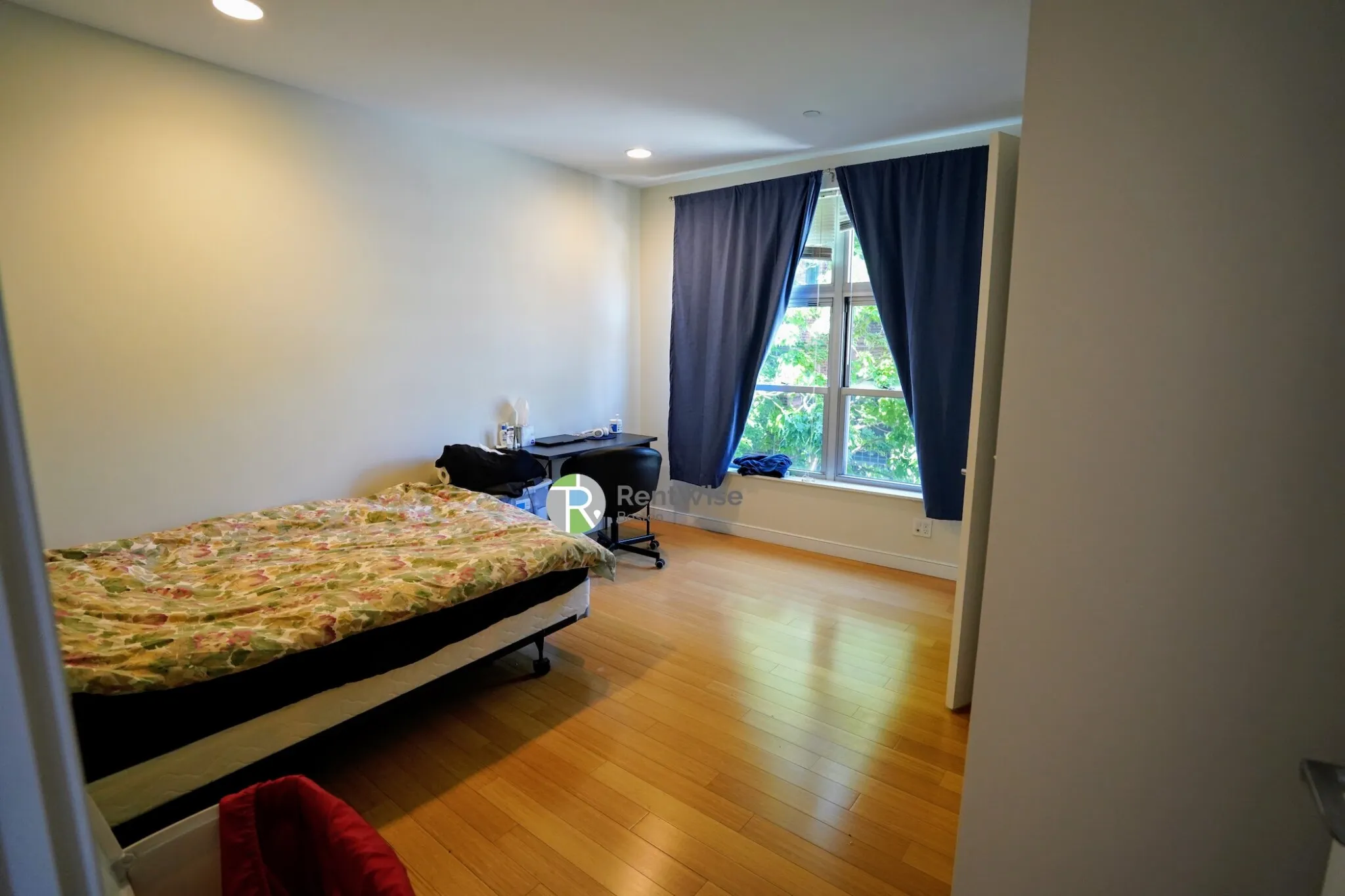 2 bed, 1.5 bath apartment for rent at 601 Albany St Unit 407, South End — photo 10 of 13
