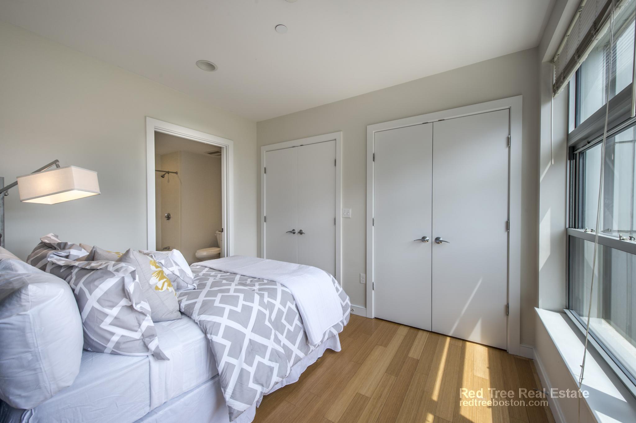 2 bed, 1 bath apartment for rent at 601 Albany St Unit 602, South End — photo 6 of 13