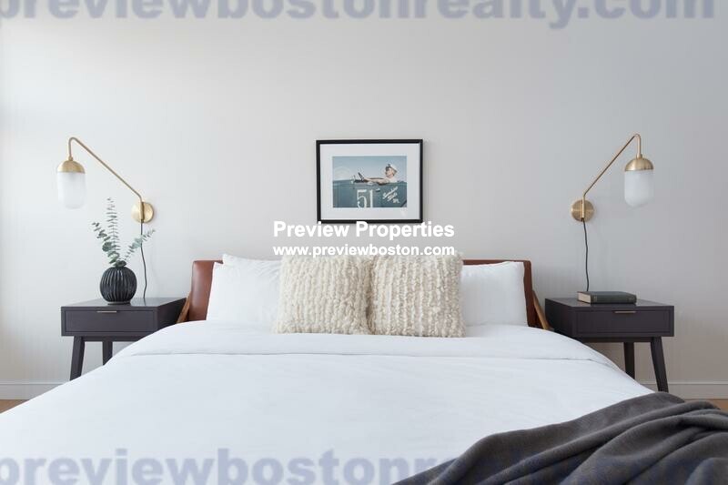 2 bed, 1.5 bath apartment for rent at 601 Albany St Unit 602P, South End — photo 4 of 11