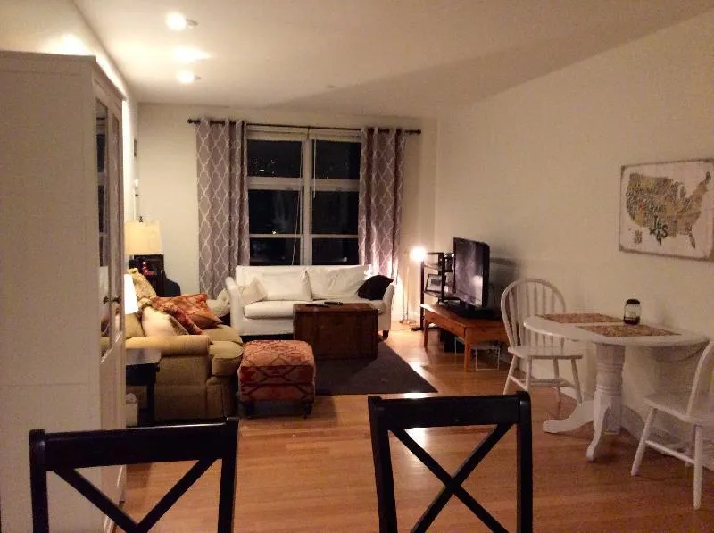 2 bed, 1.5 bath apartment for rent at 601 Albany St Unit 605, South End — photo 14 of 18