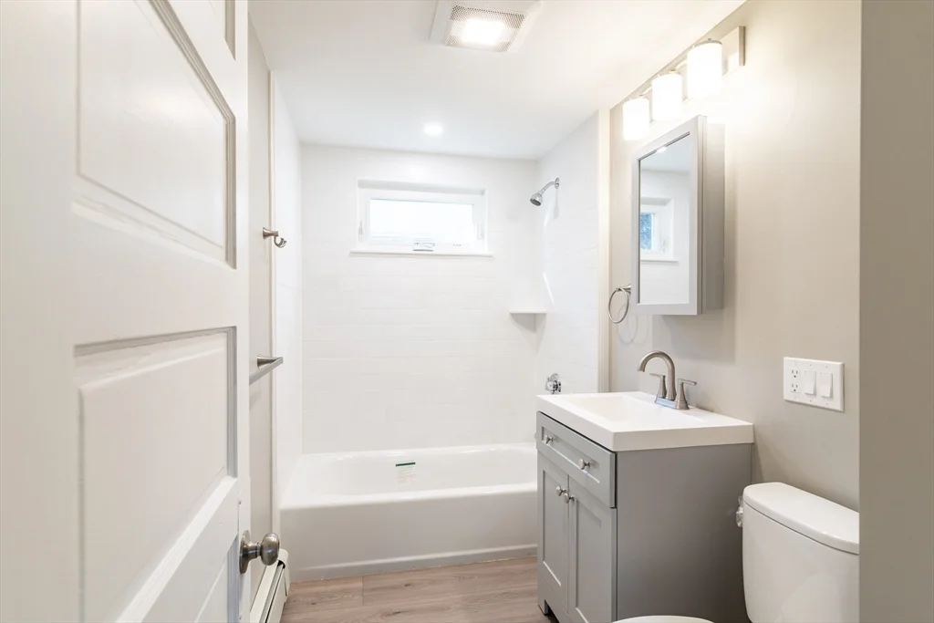 2 bed, 1 bath apartment for rent at 601 Highland Ave Unit 2, Malden — photo 14 of 28