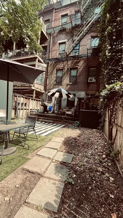 2 bed, 1 bath apartment for rent at 601 Tremont St Unit 1, South End — photo 2 of 7