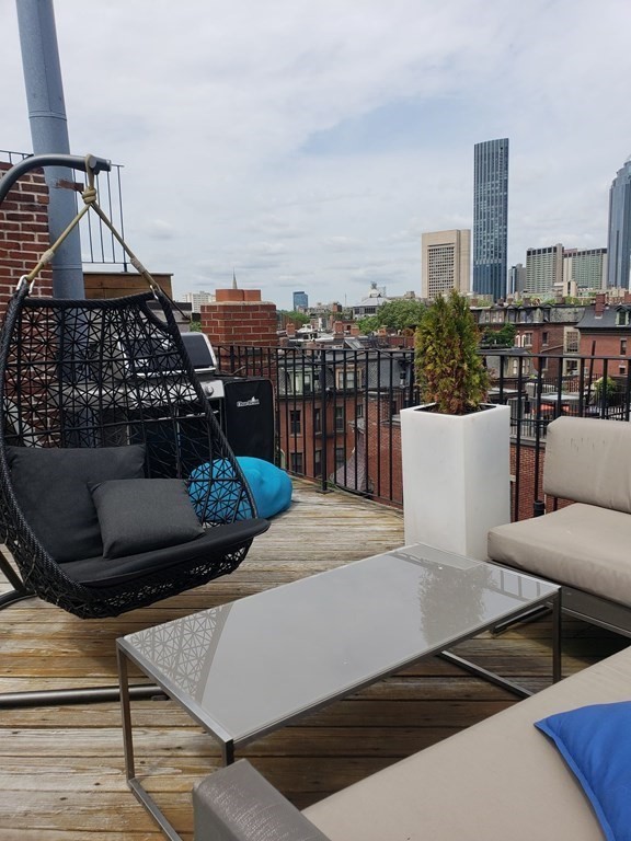 2 bed, 2 bath apartment for rent at 601 Tremont St Unit 2, South End — photo 12 of 12