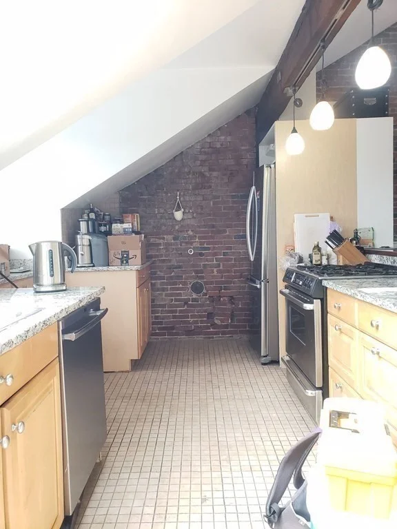2 bed, 2 bath apartment for rent at 601 Tremont St Unit 4, South End — photo 7 of 11