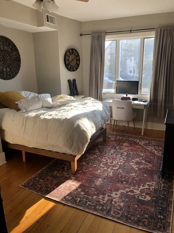 3 bed, 1 bath apartment for rent at 602-604 Dorchester Ave Unit 1, South Boston — photo 2 of 9