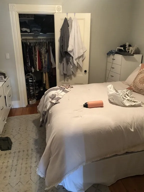3 bed, 1 bath apartment for rent at 602-604 Dorchester Ave Unit 1, South Boston — photo 3 of 9