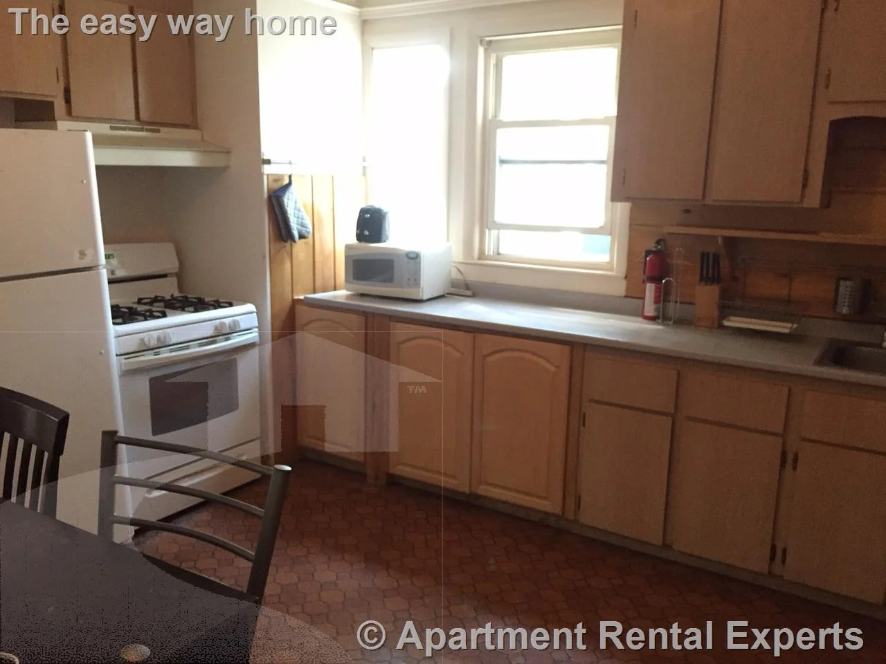3 bed, 1 bath apartment for rent at 602 Cambridge St, East Cambridge — photo 5 of 8