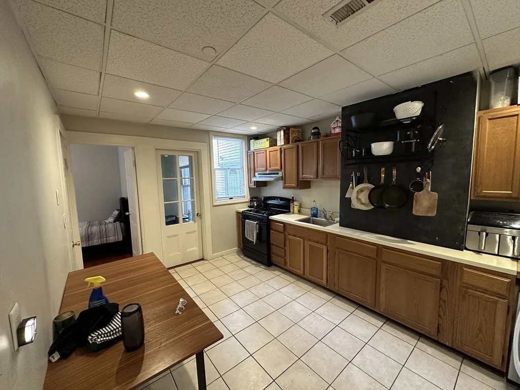 3 bed, 1 bath apartment for rent at 602 Dorchester Ave Unit 1, South Boston — photo 2 of 17